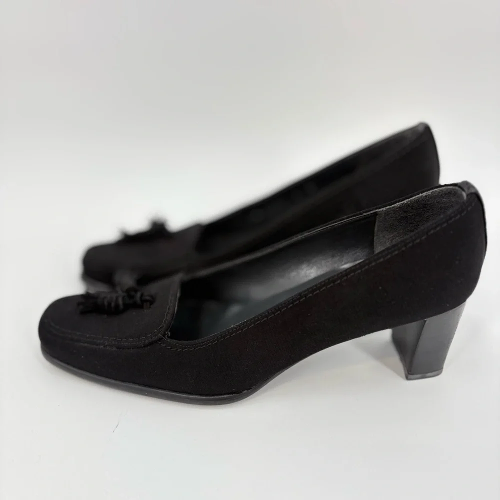 Stuart Weitzman Sude Leather Square‎ Toe Tassel Pumps Black 8N